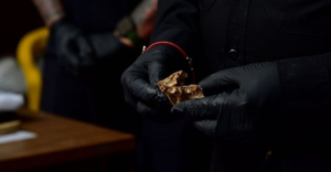 Traslada INAH a Dirección de Salvamento Arqueológico fósil humano recuperado en 2025 en el sistema de ríos subterráneos Sac Actun